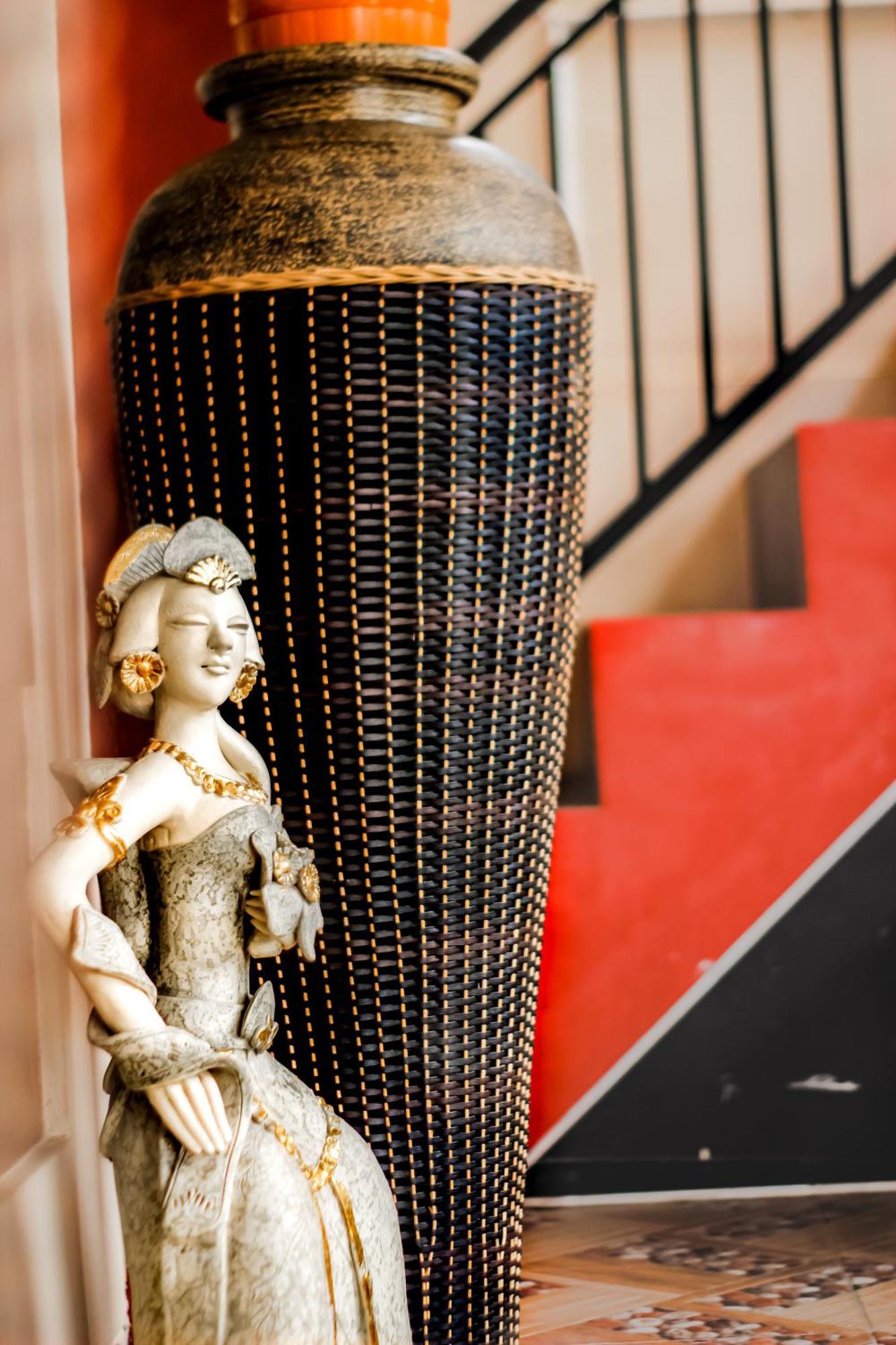 The Homey Rooms And Tours Gandok Εξωτερικό φωτογραφία